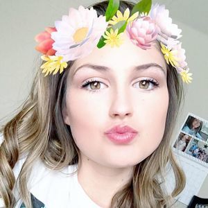 Meet your Posher, Tay